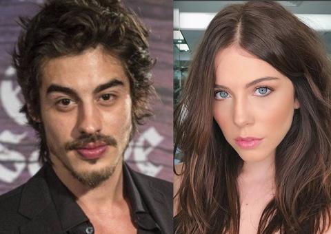   Casal formado em 'Deus Salve o Rei' está morando junto e conta detalhes de 1º beijo recusado