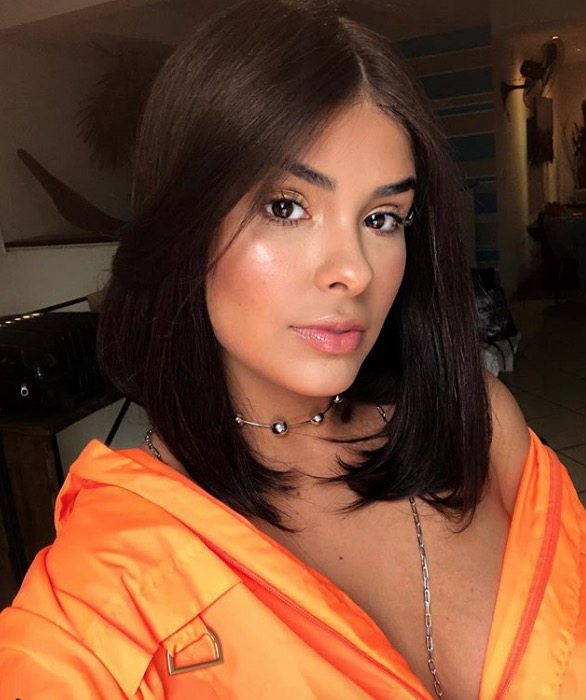 Ex-BBB Munik Nunes aparece de cabelos curtos e surpreende com novo visual