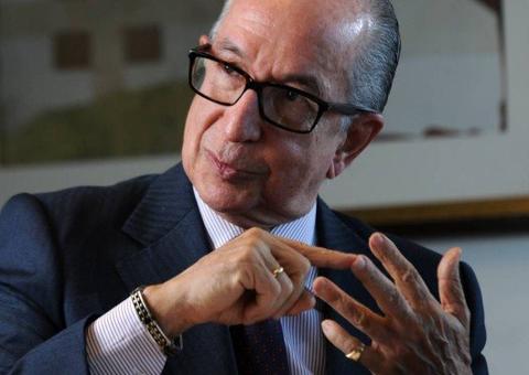 Bolsonaro ameaça dispensar assessor econômico que defende novo imposto