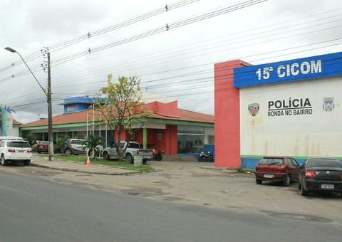 Grupo é preso com carro roubado e arma em Manaus