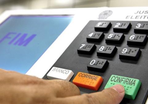 Candidatos que disputaram o 1º turno têm até hoje para prestar contas