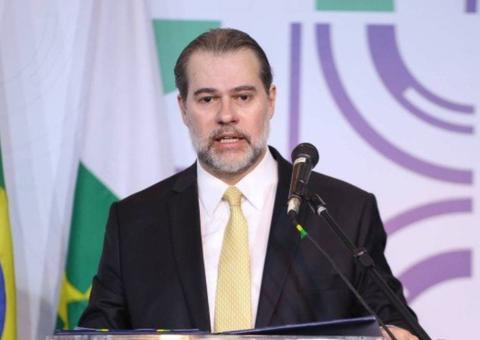 Constituição foi respeitada na prisão de Lula e no impeachment de Dilma, diz Toffoli