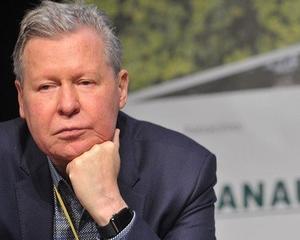 Sucessão  de Arthur Virgílio é discussão fora de hora