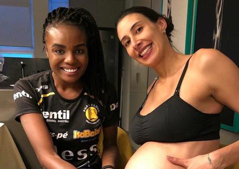 Sheilla Castro, bicampeã olímpica do vôlei, dá à luz gêmeos; Fotos