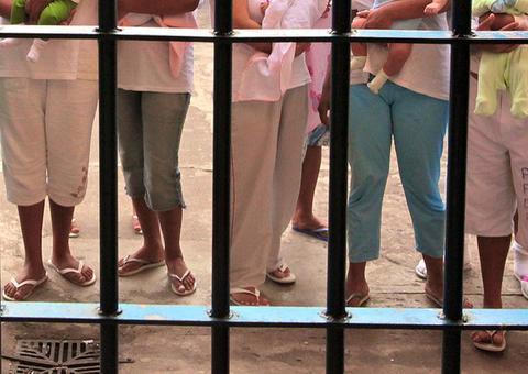 População carcerária feminina no Brasil é uma das maiores do mundo 