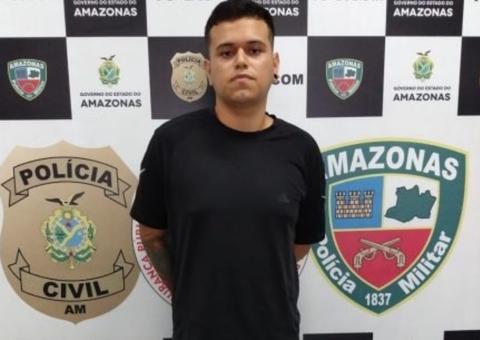 Em Manaus, jovem é preso suspeito de usar Facebook para vender drogas
