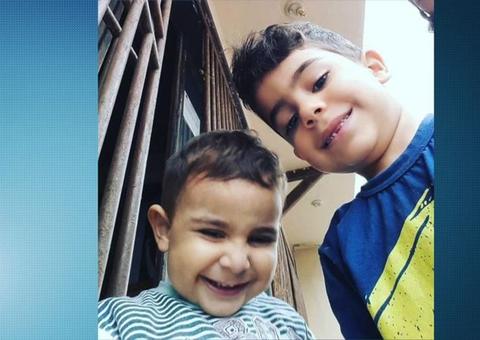 Mãe suspeita de ajudar matar filhos em incêndio deixa penitenciária 