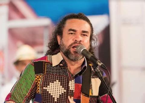 Ludi Souza comemora 25 anos de carreira no Teatro Amazonas