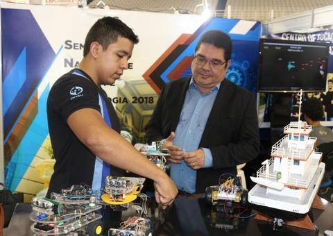 Alunos do Cetam apresentam soluções inovadoras durante Semana de Ciência e Tecnologia