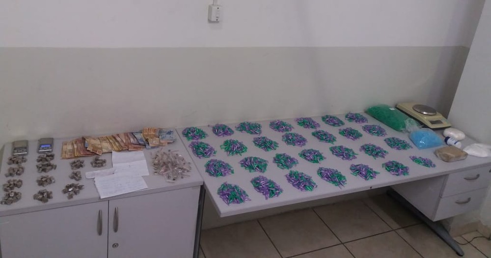 Grávida entra em trabalho de parto na delegacia após ser presa por tráfico