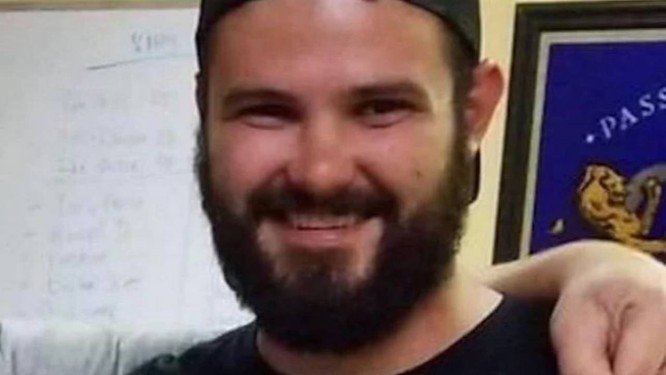 Jovem que sobreviveu a ataque em Las Vegas, morre durante tiroteio em bar na Califórnia