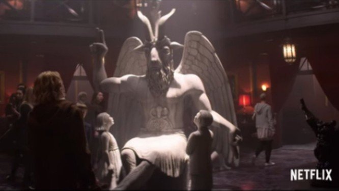 Satanistas processam Netflix e Warner por uso de estátua em 'O mundo sombrio de Sabrina'