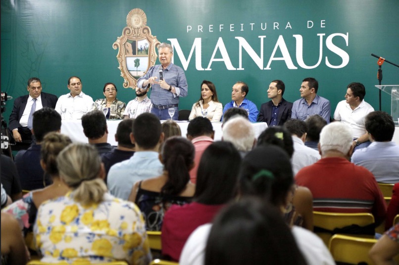 Bolsa Universidade lança edital com quase 30 mil vagas em Manaus