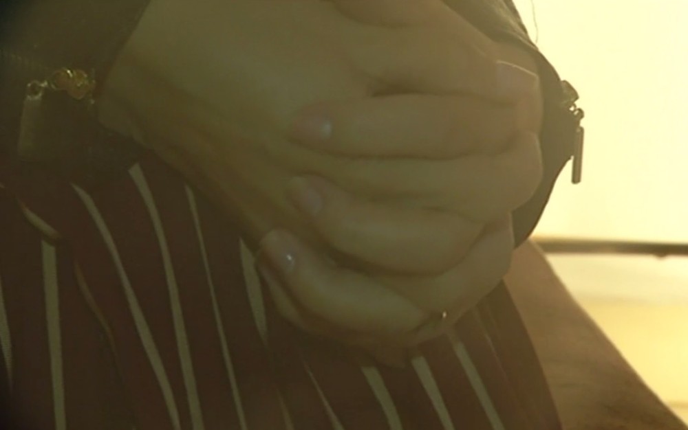 Mulher perde R$ 100 mil em golpe aplicado por homem que conheceu na web