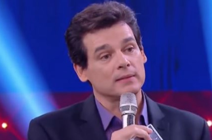Celso Portiolli é obrigado pelo SBT a apagar tweets ofensivos