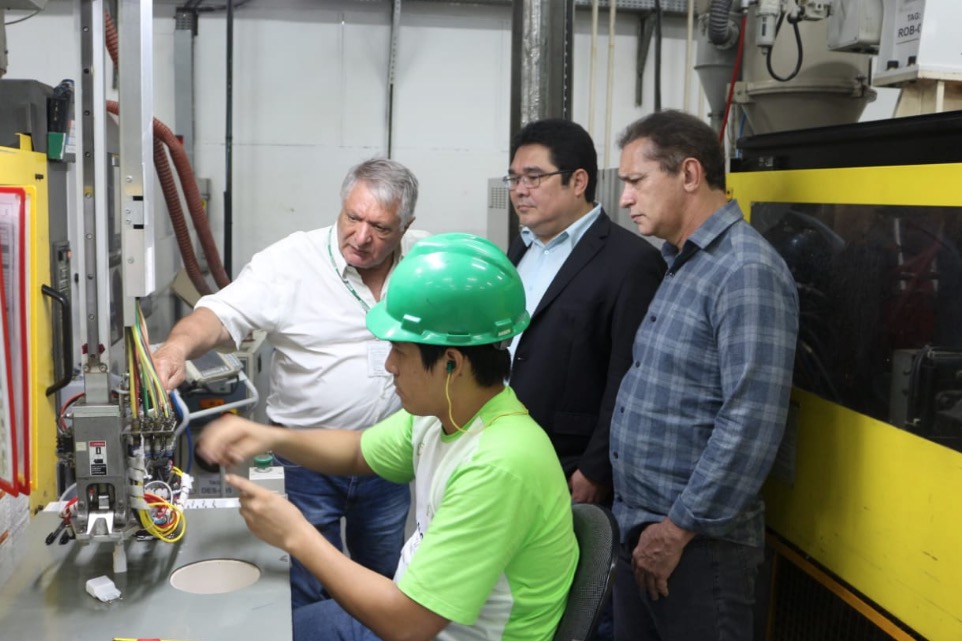 Cetam busca parceria com empresas do PIM para ampliar oferta de cursos na área industrial