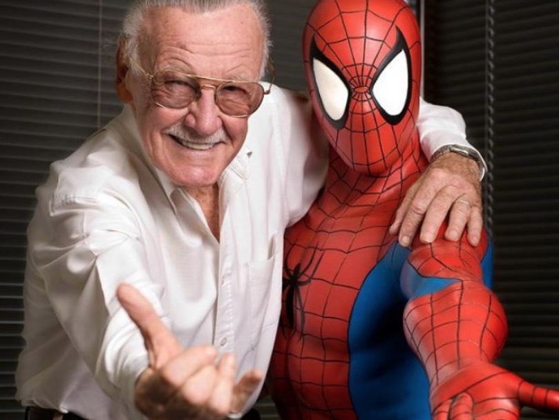 Famosos lamentam morte de Stan Lee