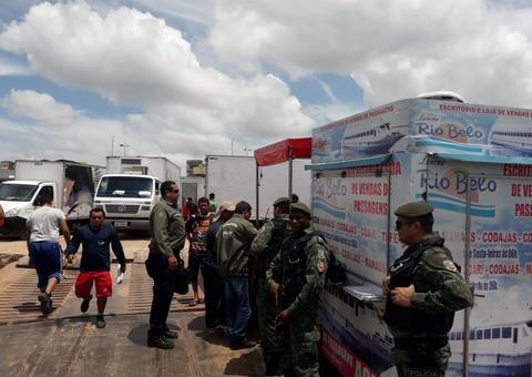 Ipaam realiza operação em balsas clandestinas e aplica multa de R$ 1,1 milhão