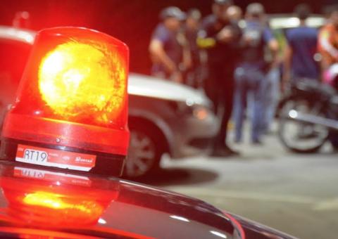 Suspeito de roubar sítio morre e irmão é preso após troca de tiros com polícia em Manaus