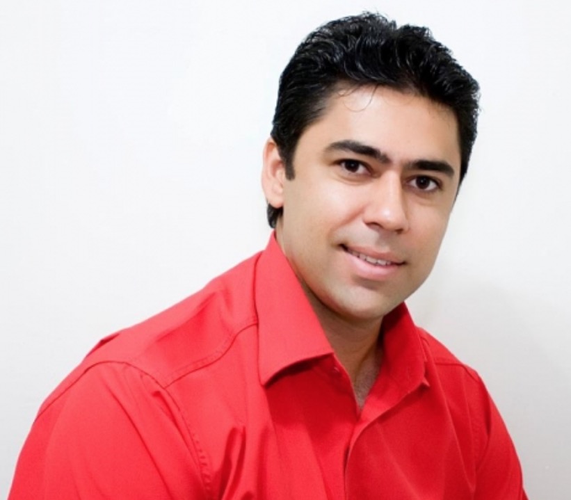 Ex-prefeito é morto pelo próprio pai ao ser confundido com assaltante