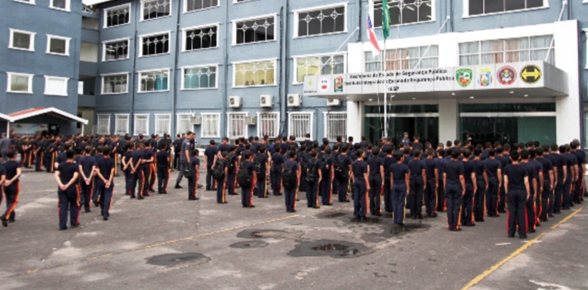 Em Manaus, desembargador decide manter contribuição de pais para colégios da PM