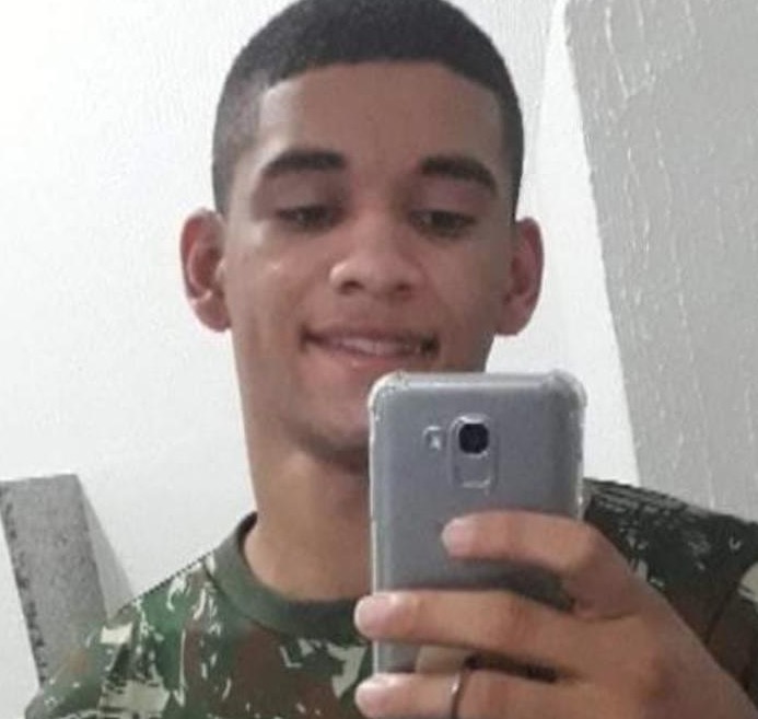Exército lamenta morte de militar baleado em assalto em Manaus