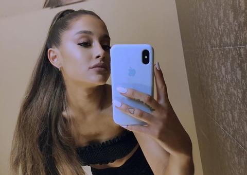 Ariana Grande muda visual e dá adeus ao cabelão