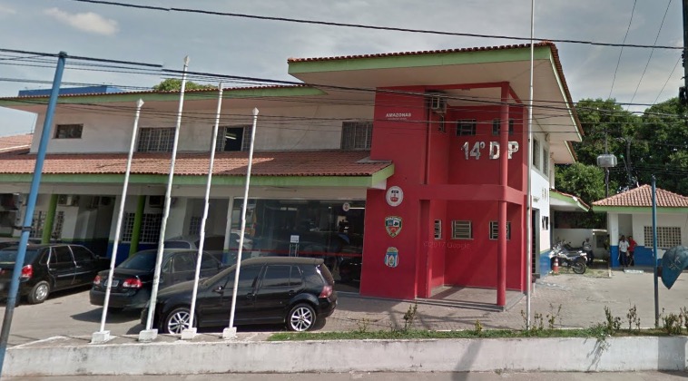 Assaltantes invadem lanchonete e trocam tiros com a polícia em Manaus