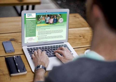 Fies poderá ser abatido para atrair brasileiros ao Mais Médicos