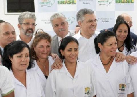 Defensoria entra com ação na Justiça para manter regras do Mais Médicos