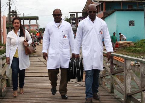 Defensoria Pública pede à Justiça manutenção de regras do Mais Médicos