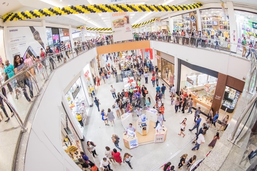  Saiba como vai funcionar o comércio no feriado desta terça em Manaus