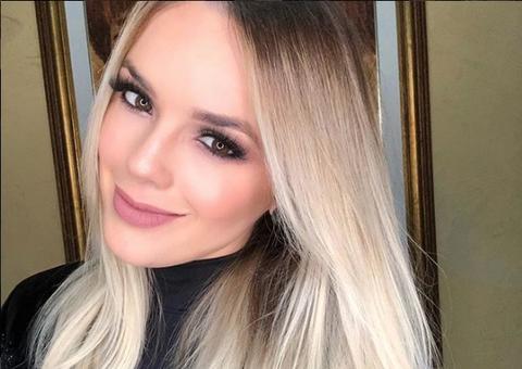 Cantora Thaeme anuncia que está grávida: ‘Bebê arco-íris’ 