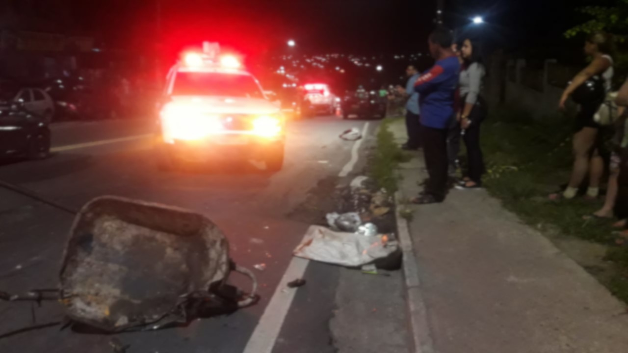 Idoso morre ao ser atingido por veículo em avenida de Manaus