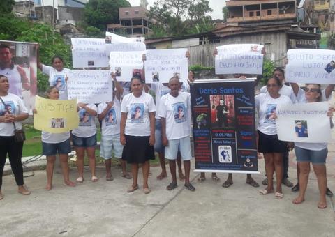 Familiares de personal assassinado realizam manifestação em Manaus 