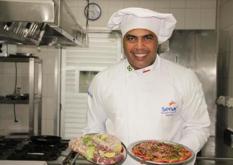 Acadêmico une culinária mineira e amazônica na criação de linguiças