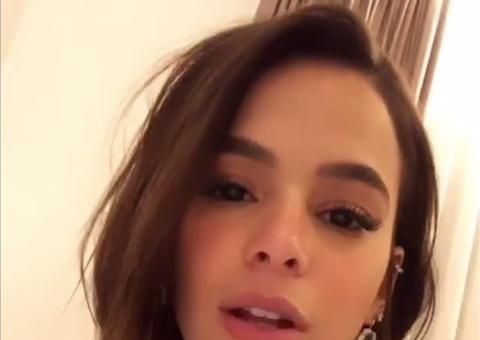 De volta ao Brasil, Bruna Marquezine pega pesado nos treinos