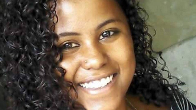 Avó não consegue impedir neto de matar namorada, vai atrás dele e acaba atropelada