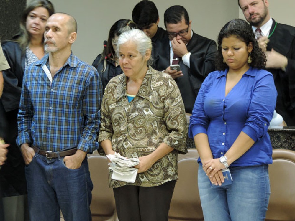 Acusados de matar e comer carne de vítimas vão a novo júri