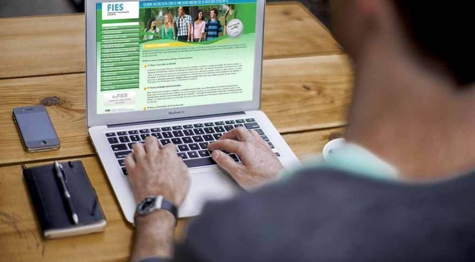 Termina nesta sexta prazo para renovação de contratos do Fies