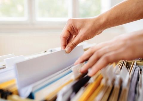 Lei que dispensa autenticar cópias e reconhecer firma no serviço público entra em vigor