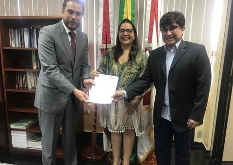 MP e Ageman firmam convênio para fiscalização da Prefeitura de Manaus 