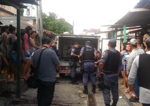 Em plena luz do dia, homem é morto com 5 tiros em feira de Manaus 