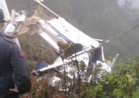 Seis pessoas morrem em queda de helicóptero