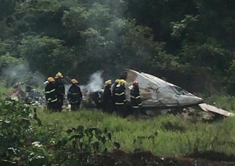 Empresário e esposa morrem após avião explodir durante pouso