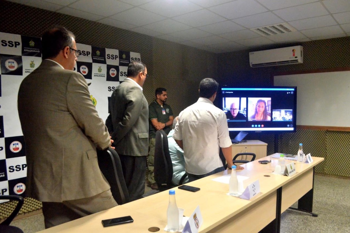 Equipe de Giuliani chega para realizar diagnóstico da criminalidade nas fronteiras 