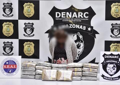 Mulher é presa ao tentar desembarcar com 15 kg de drogas em porto de Manaus