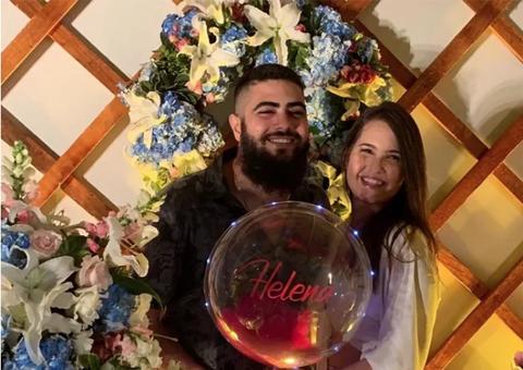 Henrique, da dupla com Juliano, posa com namorada e anuncia que será papai