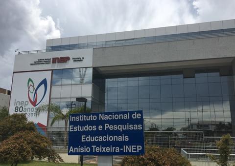 Cabe ao Inep fazer a gestão do Enem, diz ministro da educação