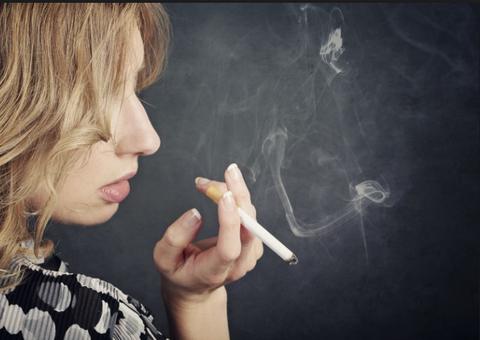 Maioria dos adolescentes não enfrentam dificuldades ao comprar cigarros, diz INCA